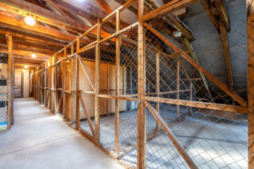 Dachboden, Abstellabteile - Vermietete 2-Zimmer-Eigentumswohnung inkl. TG-Stellplatz in Eutin