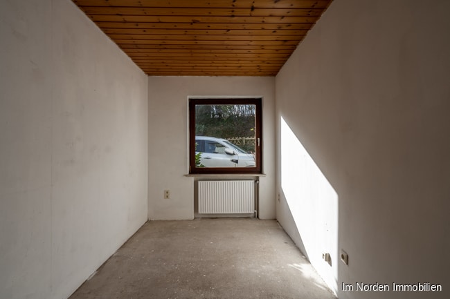 Teilsaniertes Haus mit 3 Wohneinheiten in Malkwitz / Gemeinde Malente - Zimmer ca. 9,9 m²