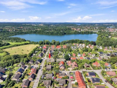 Reihenmittelhaus in Eutin – mit Terrasse und Garage, 23701 Eutin, Reihenmittelhaus