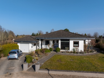 Gepflegter Bungalow nahe Dieksee in Malente / Timmdorf, 23714 Malente / Timmdorf, Einfamilienhaus