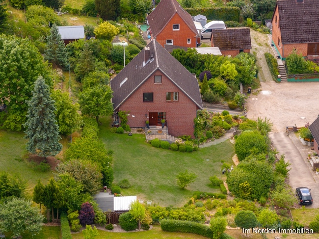 Einfamilienhaus in Malente / Ortsteil Sieversdorf - Blick auf das Grundstück