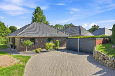 Komfortabler und neuwertiger Bungalow in ortsnaher Lage von Malente, 23714 Malente, Bungalow