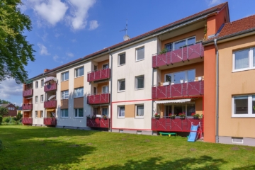 Freie 3,5 Zimmer Eigentumswohnung im Erdgeschoss mit Balkon, 23701 Eutin, Erdgeschosswohnung