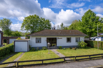 Blick auf das Haus - Einfamilienhaus mit Vollkeller auf sonnigem Grundstück in Eutin