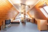 Großes Einfamilienhaus in Bad Malente - Zimmer 13 m² im Spitzboden