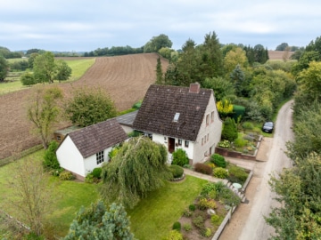 Einfamilienhaus in Malente / OT Neukirchen in Ortsrandlage, 23714 Malente / Neukirchen, Einfamilienhaus