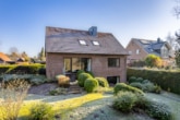 Großzügiges Einfamilienhaus in idyllischer Lage in der Gemeinde Malente - Hausansicht vom Garten