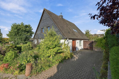 Zufahrt zur Garage