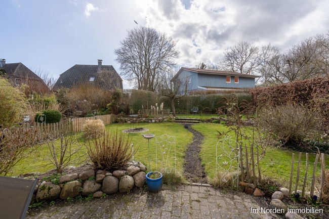 Gepflegte Doppelhaushälfte in Eutin-Fissau mit schönem Garten - Gartenansicht