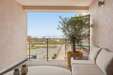 Aussergewöhnliche Maisonette-Wohnung in erster Strandreihe – ca. 158 m² Wohn- & Nutzfläche mit Ostseeblick, 23730 Neustadt in Holstein / Pelzerhaken, Maisonettewohnung