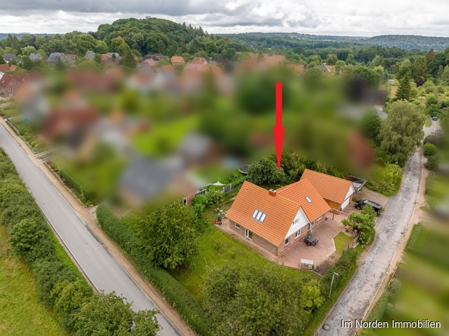 Attraktives Einfamilienhaus in Neversfelde in der Holsteinischen Schweiz - Blick in die Ferne