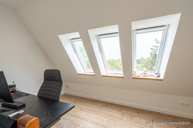 Attraktives Einfamilienhaus in Neversfelde in der Holsteinischen Schweiz - Zimmer ca. 8,7 m² im Dachgeschoss