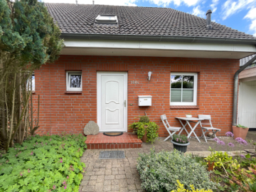 Gepflegte Doppelhaushälfte mit Garten in Eutin zu mieten, 23701 Eutin, Doppelhaushälfte