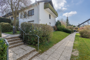 Zugang zur Wohnanlage - Freie 2-Zimmer-Eigentumswohnung in Scharbeutz-Gronenberg